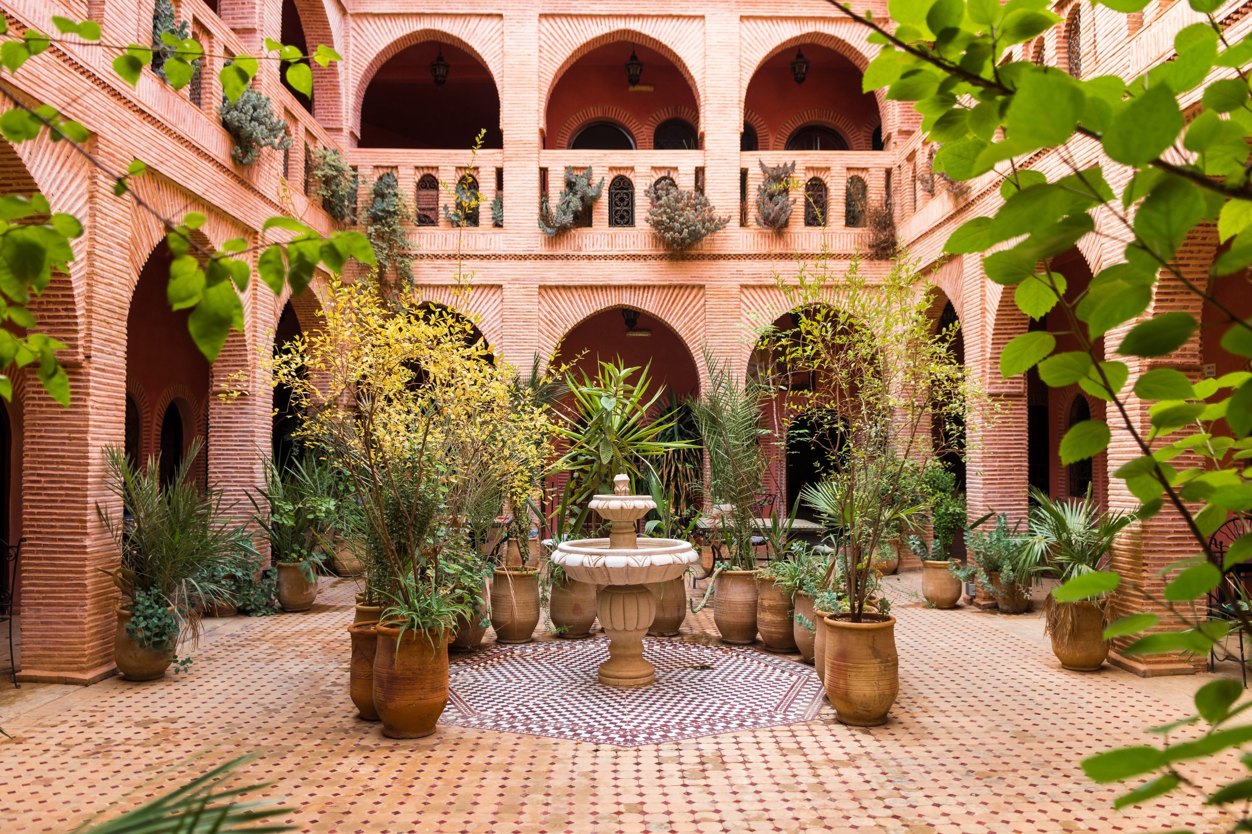 Moroccan courtyard garden A beautiful garden inside a Moroccan courtyard